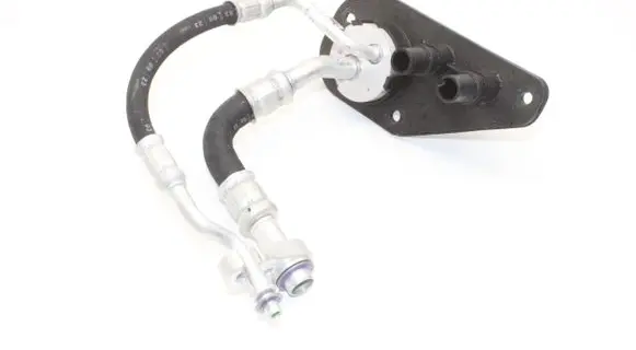 Land Rover Range Rover Velar Engine coolant pipe/hose M8A218D487CC
