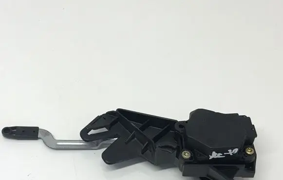 Volvo XC70 A/C air flow flap actuator/motor 30676511 E2409