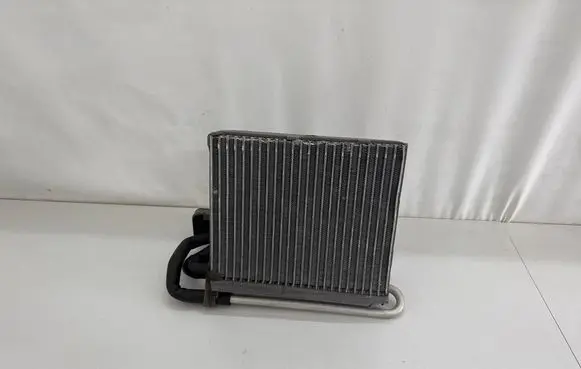 Volvo V40 Air conditioning (A/C) expansion valve 324575 0016114602 31369447