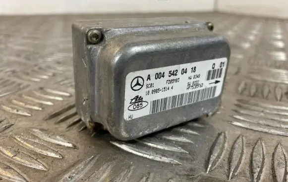 Mercedes-Benz C W203 ESP acceleration yaw rate sensor A0045420418 FD05M03 10098515144