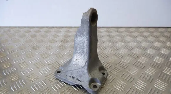 BMW X3 F25 Engine mounting bracket 6855822 6784826