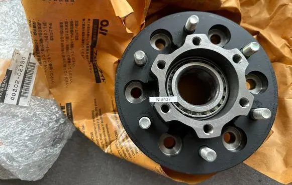 Nissan Patrol Y60 Front wheel bearing hub 4020202J50