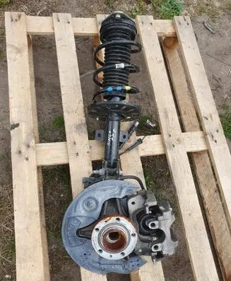 Opel Combo E Front wheel hub spindle knuckle 90998988