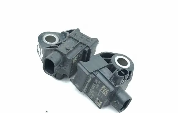 Mercedes-Benz E AMG W213 Airbag deployment crash/impact sensor A2139051300 869108