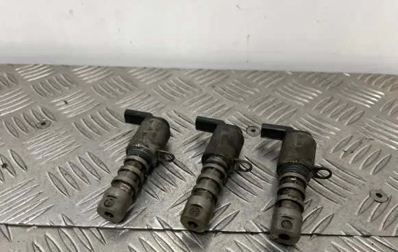 Audi Q5 SQ5 Camshaft vanos timing valve 06E257N