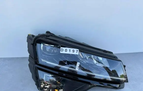 Skoda Karoq Headlight/headlamp 57B941016C
