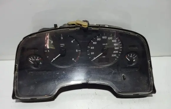 Opel Zafira A Speedometer (instrument cluster) 24419560HT