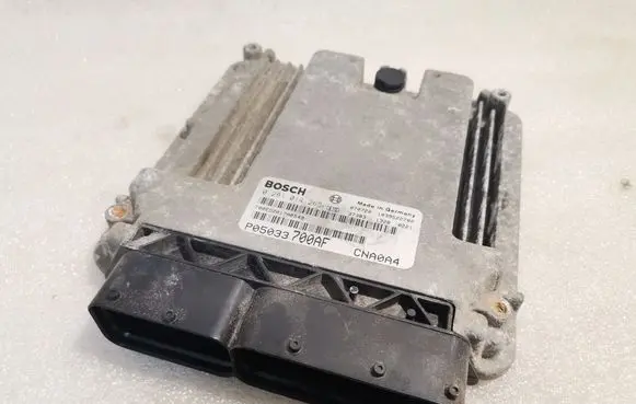 Chrysler Sebring (JS) Engine control unit/module 0281014265 P05033700AF 1039S22780