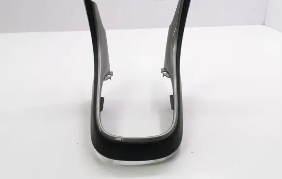 Chevrolet Trax Gear shifter surround trim plastic AVF67255