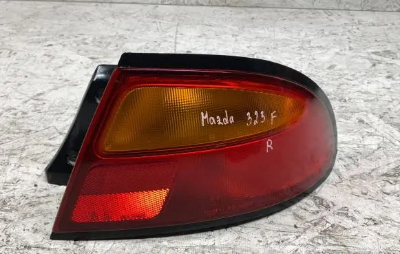 Mazda 323 F Rear/tail lights 0431439