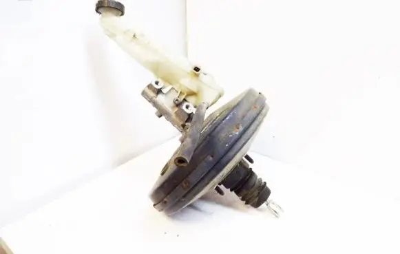 Renault Clio III Master brake cylinder 8200674383