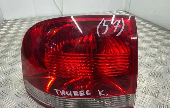 Rear/tail lights
