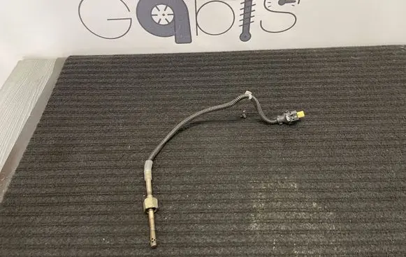 Mercedes-Benz GLC X253 C253 Exhaust gas temperature sensor A0009058904