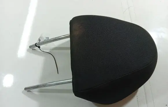 Subaru Legacy Front seat headrest 