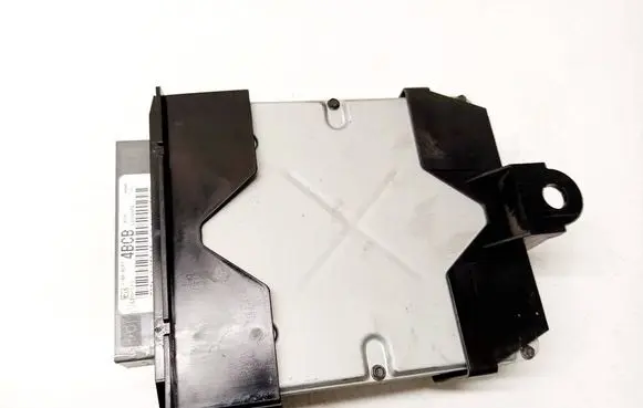 Ford Mondeo Mk III Engine control unit/module 5S7112A650DB
