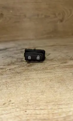 Volvo XC60 Central locking switch button 30710476
