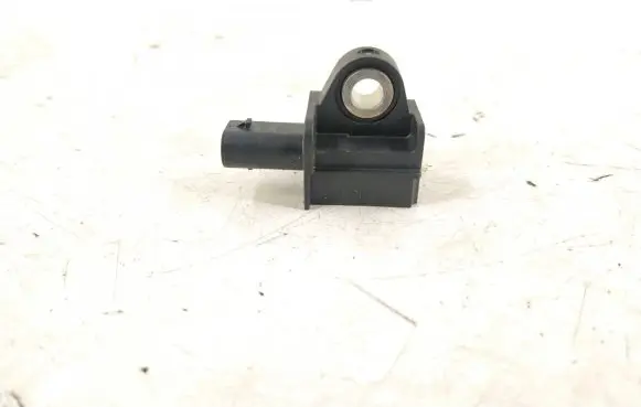 Mercedes-Benz C W205 Airbag deployment crash/impact sensor 2139051300 2229051400