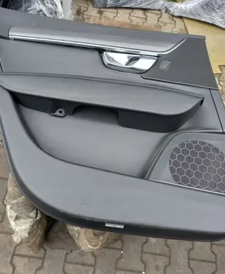 Volvo S90, V90 Rear door card panel trim 31393232