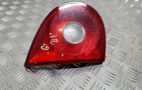 Volkswagen Golf V Tailgate rear/tail lights 1K6945093F