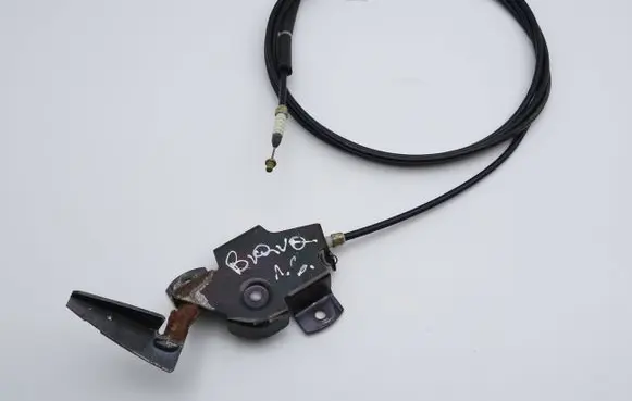 Fiat Bravo - Brava Tailgate release/open handle 