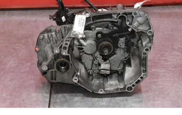 Manual 6 speed gearbox