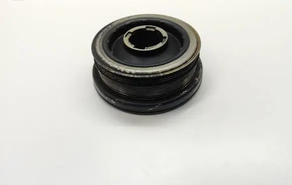 BMW 5 E60 E61 Crankshaft pulley 7793593 11237793593 11238511371
