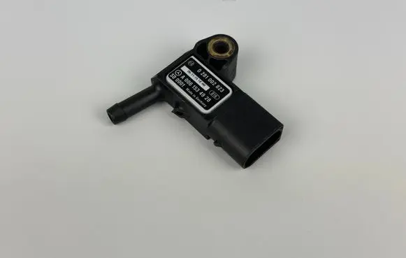 Mercedes-Benz A W169 Exhaust gas pressure sensor A0061534928 0281002823 0611151EH6