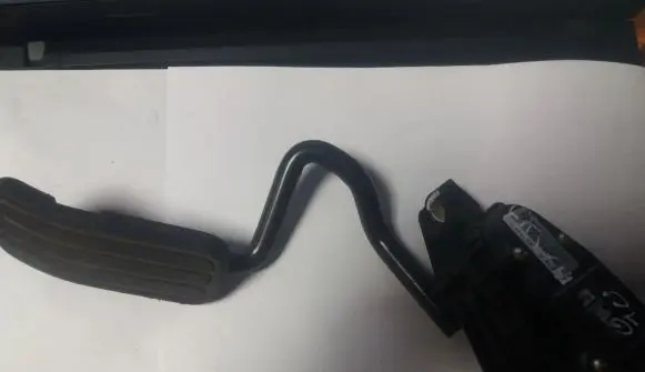 Volkswagen Golf IV Accelerator throttle pedal 7M4721603B