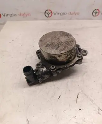 Nissan Qashqai Vacuum pump 8200845984