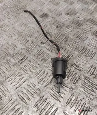 Audi A6 S6 C6 4F Brake pedal sensor switch 19322010