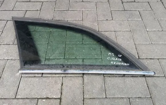 Mercedes-Benz C W204 Rear side window A2046701312