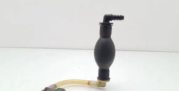 Renault Trafic II (X83) Mechanical fuel pump 