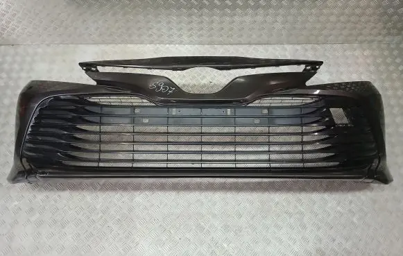 Toyota Camry VIII XV70 Front bumper 51119-33A50LE