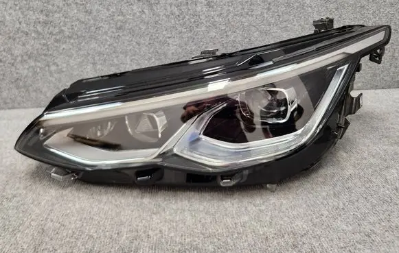 Volkswagen Golf VIII Headlight/headlamp 5H1941035JSCZ 5H1941035J