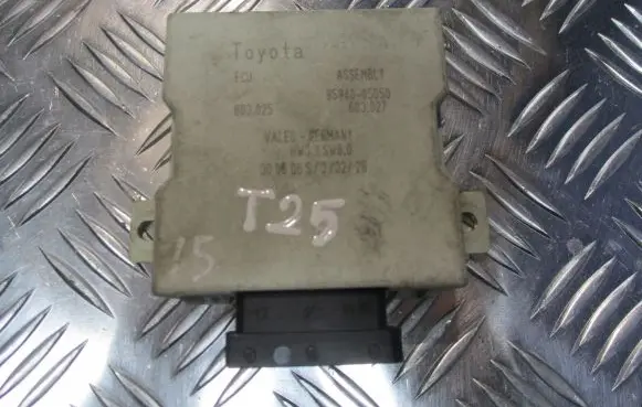 Toyota Avensis T250 Window wiper relay 85940-05050