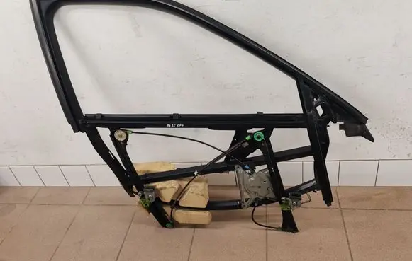Audi A4 S4 B5 8D Front window lifting mechanism without motor 8D0837754