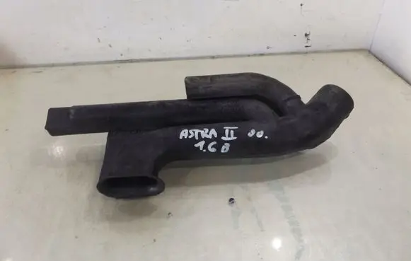 Opel Astra G Intake resonator 9202905