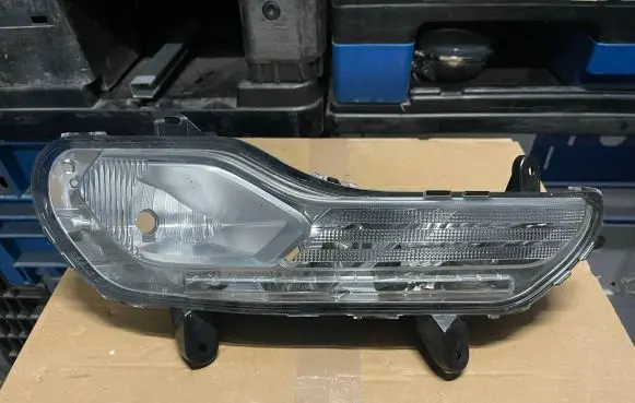 Ford Kuga II Front fog light CV4413B220BG
