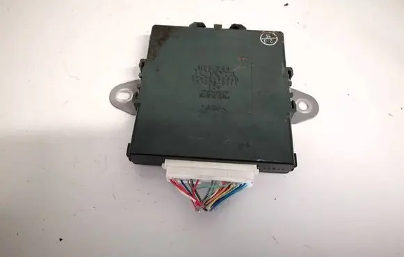 Lexus IS 220D-250-350 Other control units/modules 8967053040