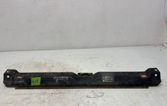 Volkswagen Transporter - Caravelle T4 Radiator support slam panel bracket 1Z7370ZYH000586