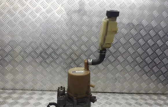 Mazda 5 Electric power steering pump 