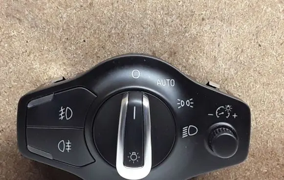 Audi A4 S4 B8 8K Light switch 8K0941531AS