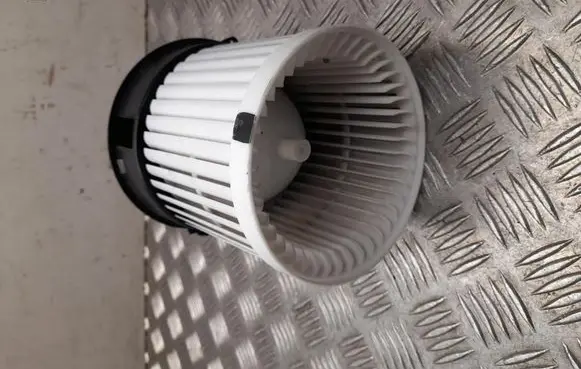 SsangYong Tivoli Heater fan/blower A144051085