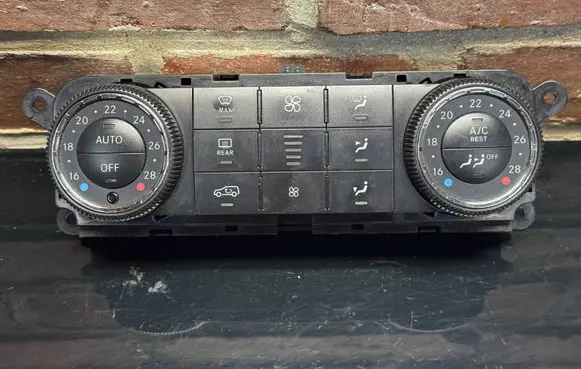 Mercedes-Benz ML W164 Climate control unit A2518703490 A2518206489 5HB96491442