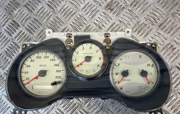Toyota RAV 4 (XA20) Speedometer (instrument cluster) 838004A090 1575105202