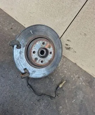 Renault Scenic II - Grand scenic II Front wheel hub spindle knuckle