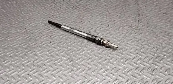 Citroen C5 Glow plug 9683195280