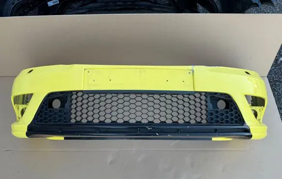 Skoda Octavia Mk2 (1Z) Front bumper 1Z0807221R