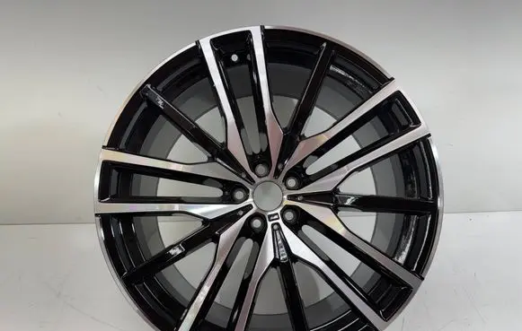 BMW X5 G05 R22 alloy rim
