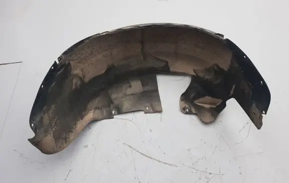 Volvo XC70 Front wheel arch liner splash guards